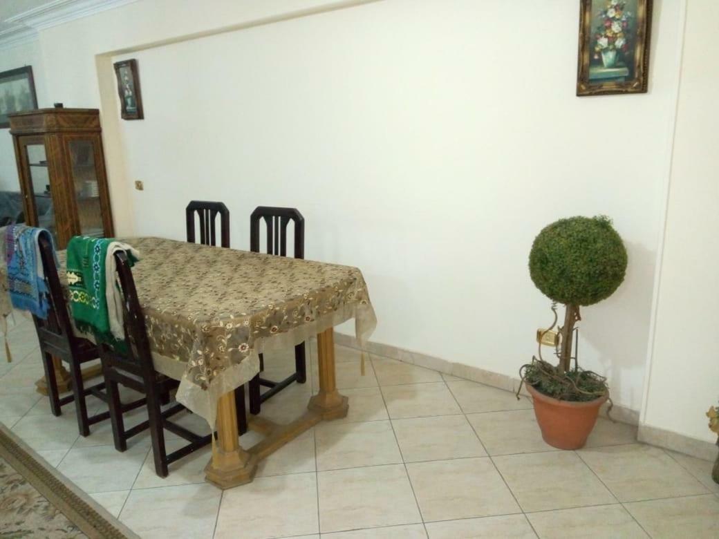 Your Dream Apartment In Agouza "Family Only" Kaherah Luaran gambar